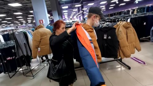 Iliya-Khurchak-frame-at-1m2s